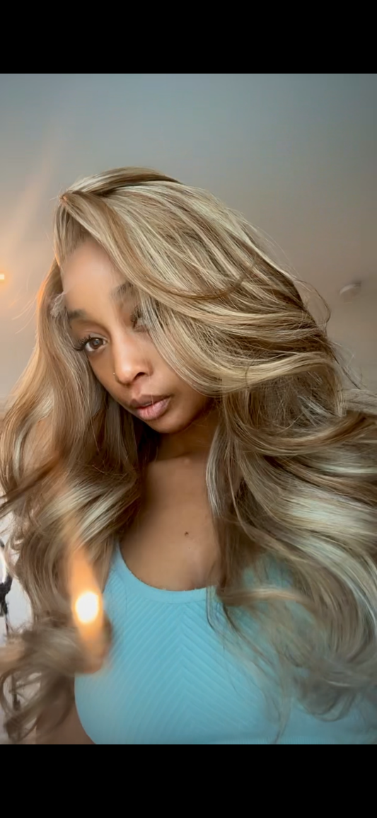 Blonde Me